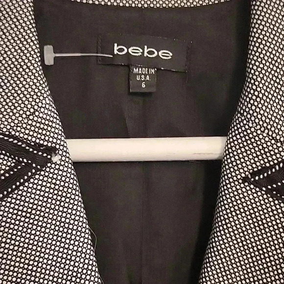 Bebe Blazer  - Picture 3 of 6